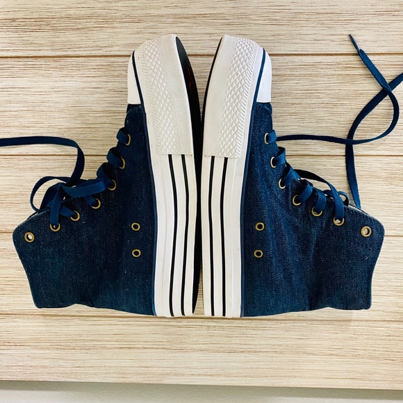 Shoes - FINAL⬇️iiJin🤩$275 KPOP Designer 3” Platform Shoes
